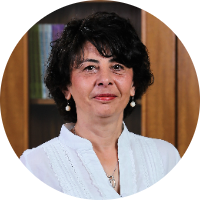 PhD Ели Луческа