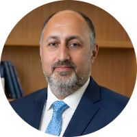 PhD Вељанд Рамадани